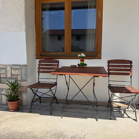 Old Square House - Hisa Na Starem Trgu Apartment Толмин Екстериор снимка
