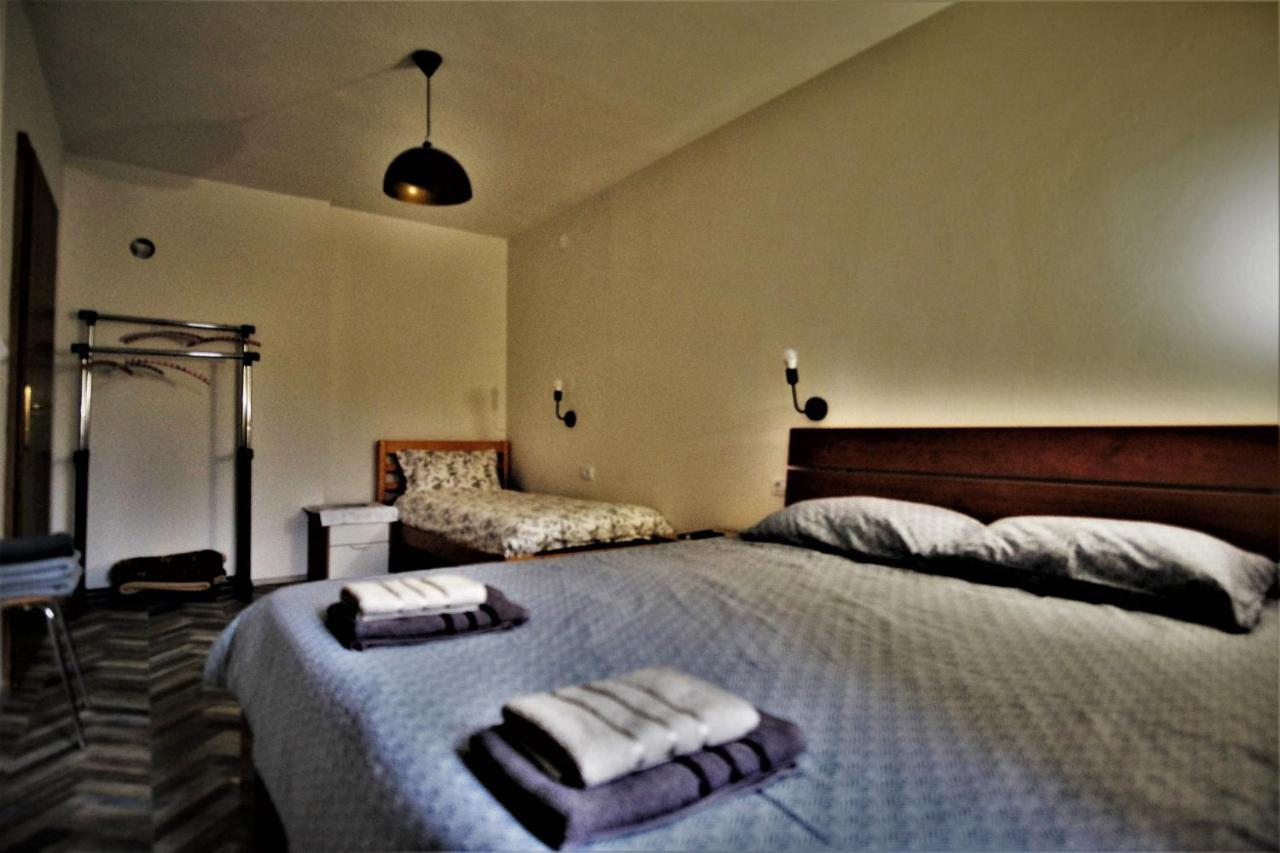 Old Square House - Hisa Na Starem Trgu Apartment Толмин Екстериор снимка