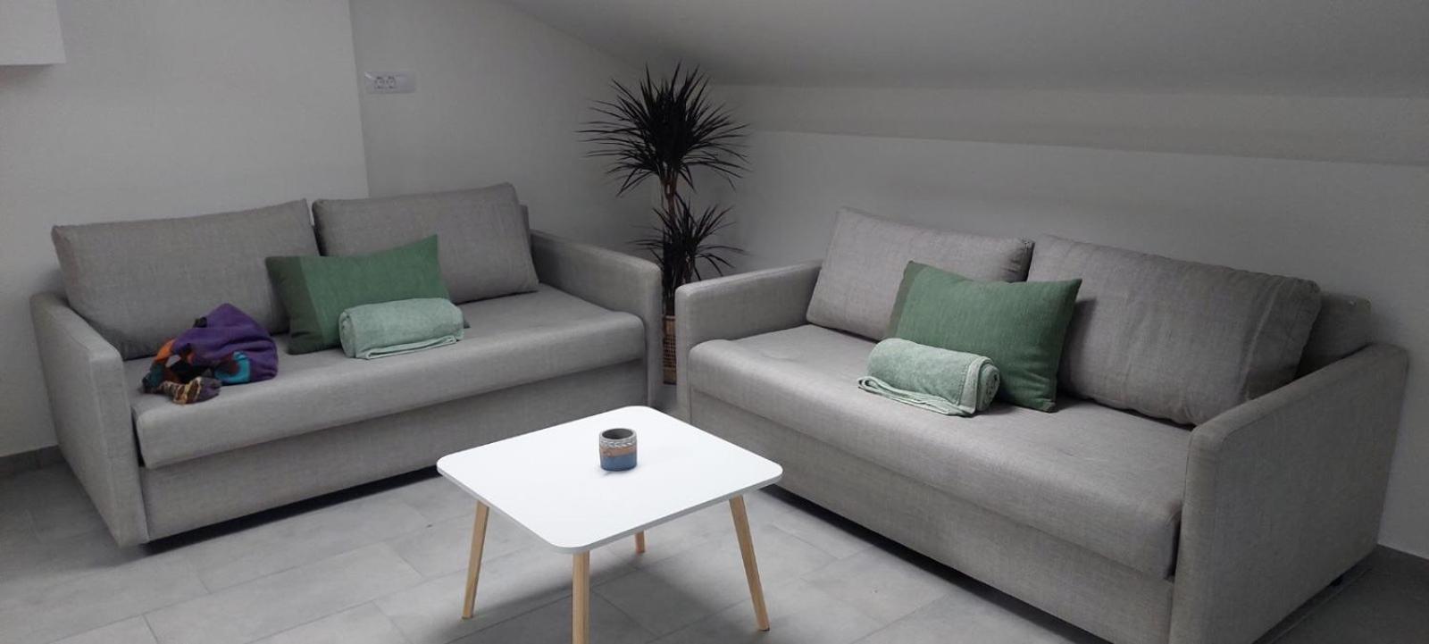 Old Square House - Hisa Na Starem Trgu Apartment Толмин Екстериор снимка
